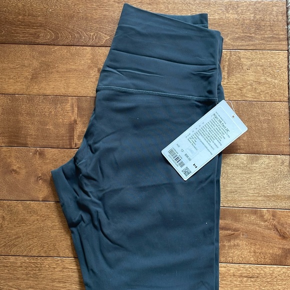 Align HR pant size 12 - Picture 1 of 3